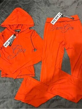 I.AM.GIA Lounge Set